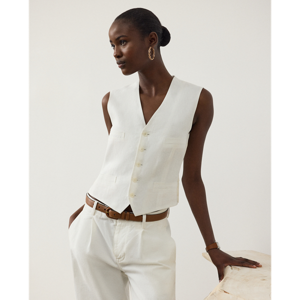 The menswear-inspired Jaiden is carefully crafted from rustic-yet-chic linen in a classic construction for season-spanning wear. Cut for a slim fit, this waistcoat is tailored with welt pockets, slimming waist darts and an adjustable back belt.