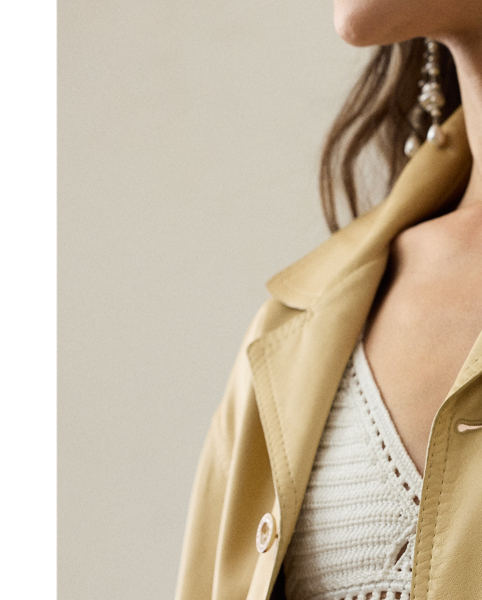 Inspired by classic workwear pieces, the Adrianna jacket is equipped with patch pockets at the chest and waist, including an additional internal pocket at the right chest. Italian-made, this oversize style is crafted with ultrasoft, smooth nappa plonge lambskin for a clean, modern look.