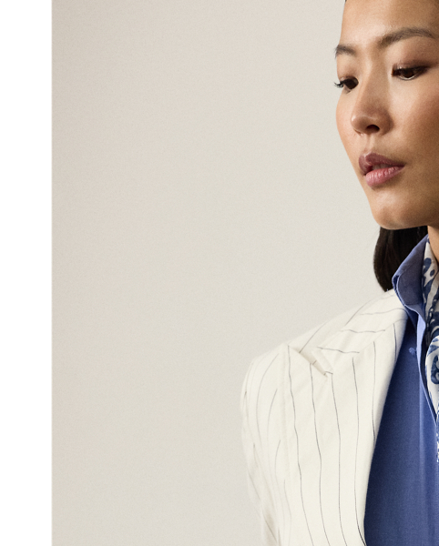 The Bennet is a menswear-inspired double-breasted silhouette. This version is rendered with the season's yarn-dyed striped suiting fabric, which is woven in a breathable cotton blend and specially washed for a rustic, worn-in look. Highly considered tailoring details, including peak lapels, waist darts and princess seams, offer a tailored finish.