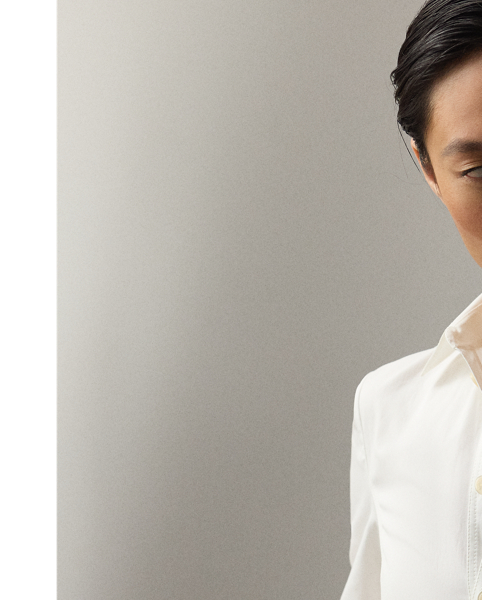 The shirtdress – one of  Ralph Lauren Lauren's signature silhouettes – is revamped this season in the Safford. Crafted in Italy from 100% cotton, which is specially washed for a soft hand feel, this calf-grazing day dress is designed with princess seams, curved skirt seams and side on-seam pockets. A buckled self-belt with a petite square-shaped buckle cinches the waist for a defined figure.