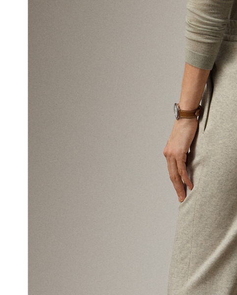 Merging sartorial design elements with ultimate comfort, these trousers are crafted in Italy from cotton fleece, which features a hint of cashmere for a luxurious hand feel. An elastic back waistband enhances this style's perfect fit, while crisp creases, pleats and darts offer a tailored finish.