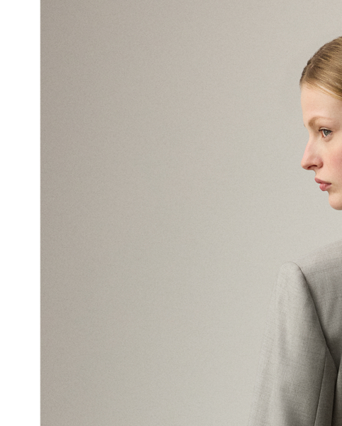 Expertly tailored with waist darts and flapped pockets, the Russel jacket's relaxed, slightly oversize fit is crafted from extra-fine worsted wool, which is specially selected for its brushed, lofty finish and remarkable drape.