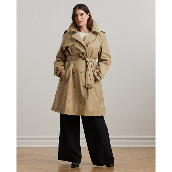Rendered in a soft cotton blend, Lauren's take on the trench coat showcases traditional styling details, including a double-breasted silhouette and buttoned shoulder epaulets. A buckled self-belt accentuates the waist, while "Lauren Ralph Lauren Lauren"-engraved horn-effect buttons lend a signature finish.