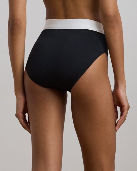 Punctuated with an “LRL”-embroidered logo on the hip, this two-tone bikini bottom is designed with delicate shirring and a high-waisted silhouette for a flattering fit.