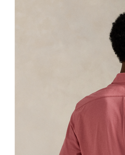 This version of our signature button-down is cut from an ultra-thin layer of our most lightweight cotton mesh, making it the perfect shirt for transitional days or when you want a comfortable layer underneath jumpers or jackets.