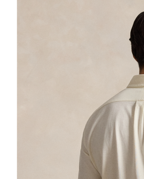 This version of our signature button-down is cut from an ultra-thin layer of our most lightweight cotton mesh, making it the perfect shirt for transitional days or when you want a comfortable layer underneath jumpers or jackets.