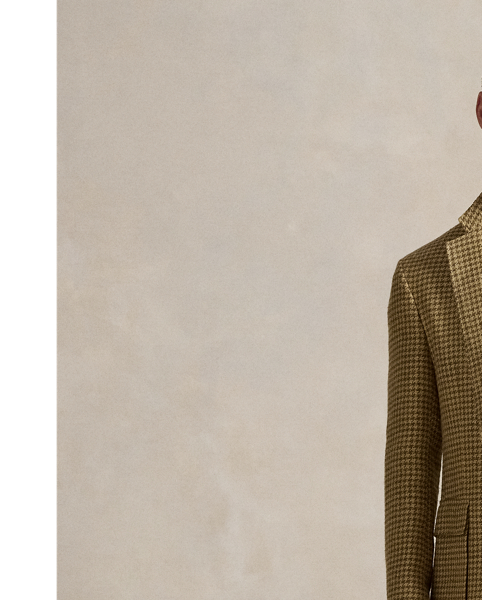 Washed for a perfectly broken-in look and feel, this cotton T-shirt is a Polo essential you'll reach for again and again.