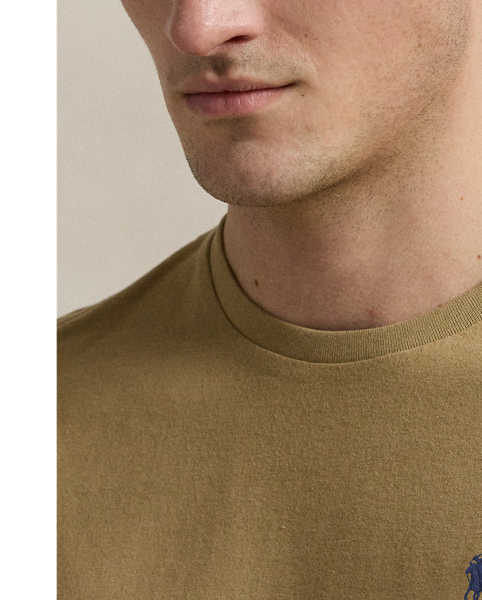 Washed for a perfectly broken-in look and feel, this cotton T-shirt is a Polo essential you'll reach for again and again.