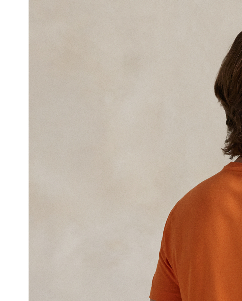 Washed for a perfectly broken-in look and feel, this cotton T-shirt is a Polo essential you'll reach for again and again.