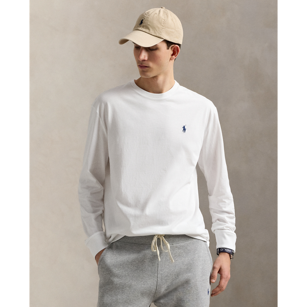 We have specially washed this cotton jersey T-shirt to give it the look and feel of that perfect vintage find.