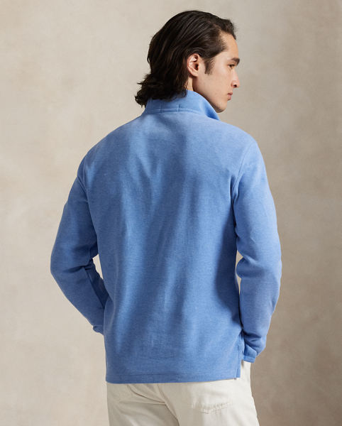 Our Estate-rib fabric gives this pullover a super-soft texture thanks to lightweight cotton, which is both peached and washed.