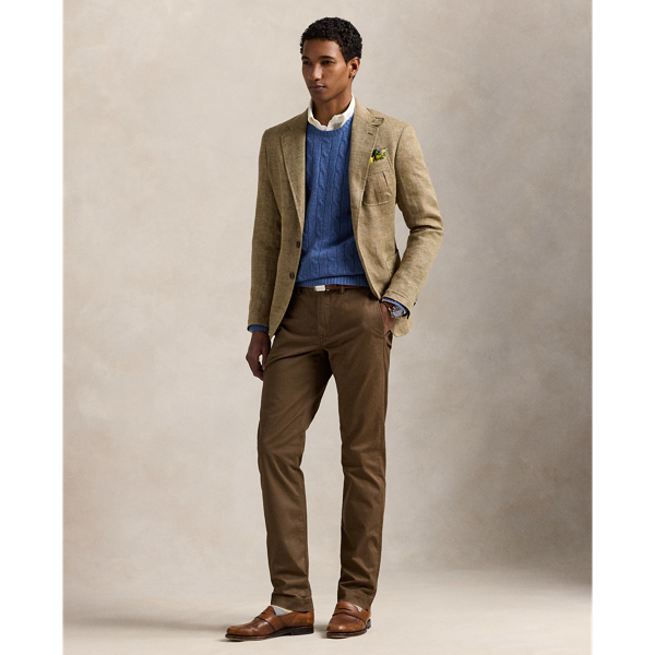 Specially washed to create a timeworn look, these stretch chino trousers are a Polo essential for any day of the week.