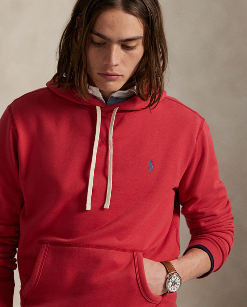 Perfect for teaming with tracksuit wear, jeans or shorts, this cotton-blend hoodie is sure to become a well-loved piece.