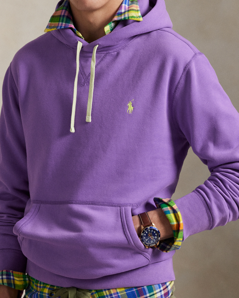 Perfect for teaming with tracksuit wear, jeans or shorts, this cotton-blend hoodie is sure to become a well-loved piece.