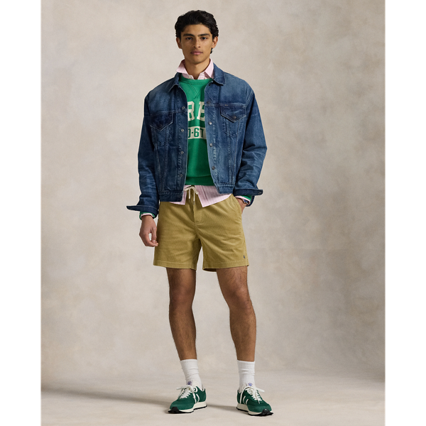 We've brought back these 15 cm inside leg shorts from our archive and updated them with a comfortable drawstring waist. This pair is crafted from soft corduroy for a heritage-inspired look.