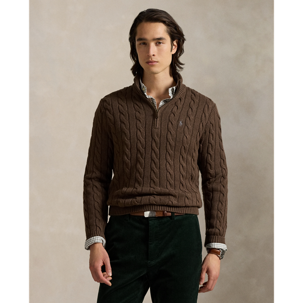 This chunky-knit cotton layer features our iconic cable design and signature embroidered Pony.