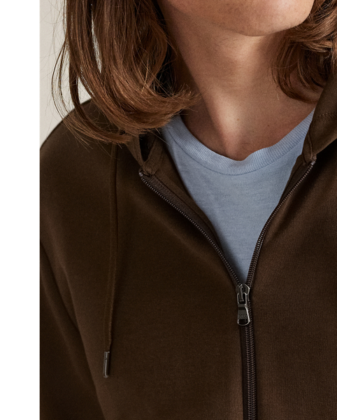 Made from a smooth cotton-blend fabric, this full-zip hoodie is an easy match for joggers or jeans.