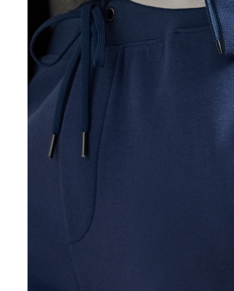 Smooth double-knit fabric gives these trousers a sleek upgrade, making them a modern addition to your wardrobe.