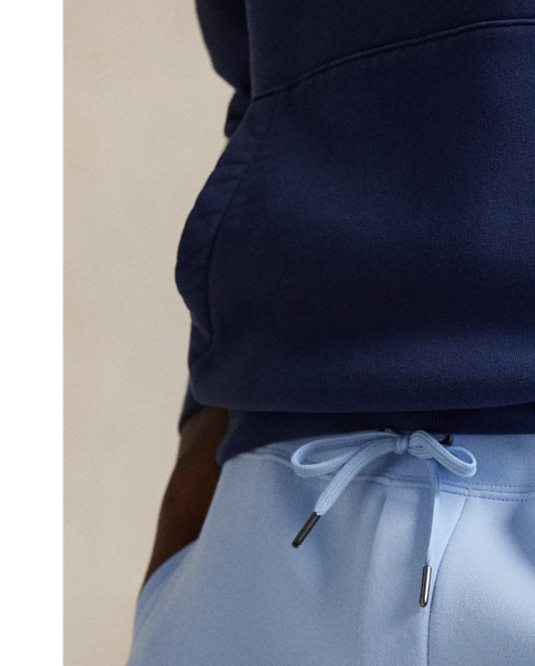 Smooth double-knit fabric gives these trousers a sleek upgrade, making them a modern addition to your wardrobe.