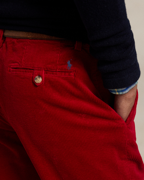 Made with soft cotton and a hint of stretch, these trousers are a modern take on classic corduroy.