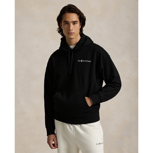 In heavyweight fleece, this cotton-blend hoodie features our logo and the iconic Polo Pony.