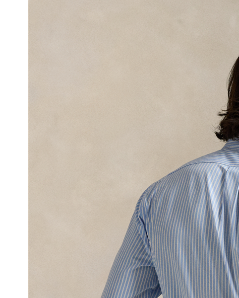 This shirt's poplin combines soft, breathable cotton with extra stretch for added comfort.