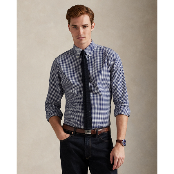 This shirt's poplin combines soft, breathable cotton with extra stretch for added comfort.