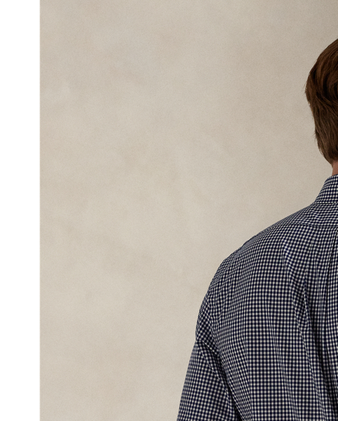 This shirt's poplin combines soft, breathable cotton with extra stretch for added comfort.