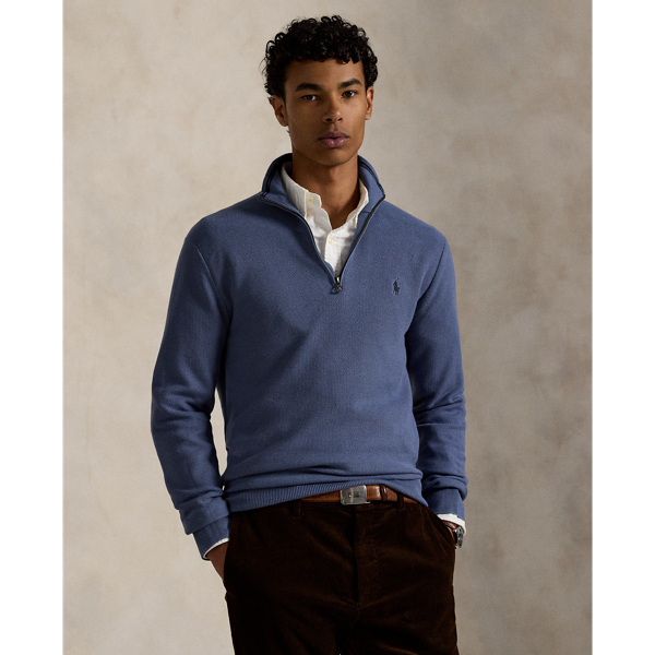 We have re-interpreted our iconic mesh fabric with combed cotton yarn to create this lightweight jumper.