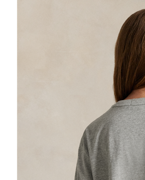 In addition to our signature Pony, this unisex cotton T-shirt features chain-stitched "Polo  Ralph Lauren Lauren" embroidery at the front.