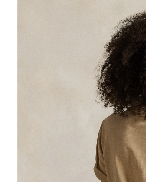 In addition to our signature Pony, this unisex cotton T-shirt features chain-stitched "Polo  Ralph Lauren Lauren" embroidery at the front.