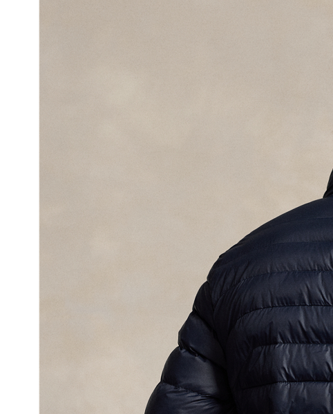 Made from water-repellent fabric, this jacket packs into its own pocket and is developed with an insulating down-alternative fill.