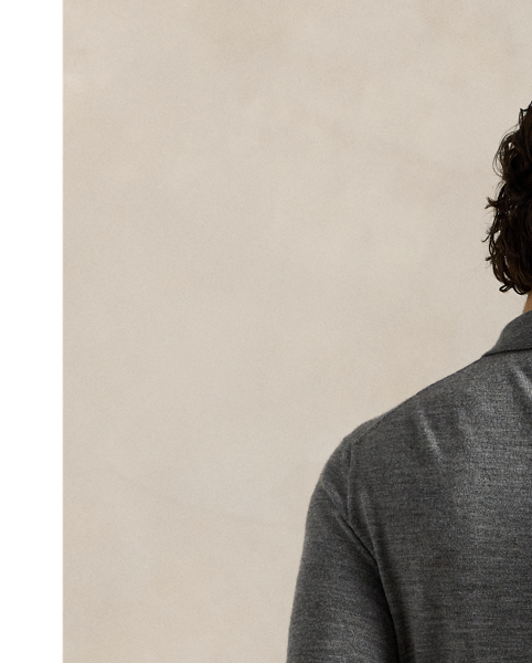 This jumper combines a silhouette inspired by  Ralph Lauren Lauren’s iconic Polo shirt with fine-gauge worsted wool and our signature embroidered Pony.