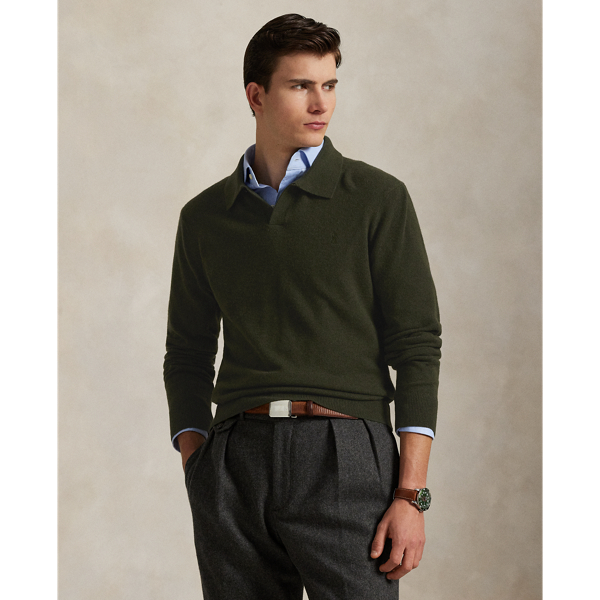 This polished jumper is finely knit with Italian wool yarn and finished with our signature embroidered Pony.