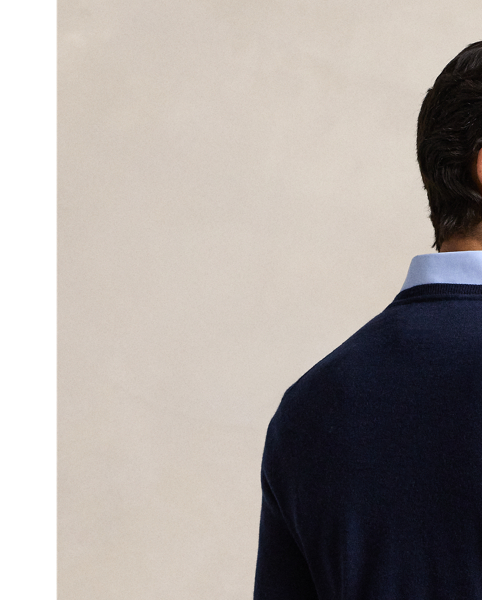 Finished with our signature embroidered Pony, this lightweight jumper is finely knit with wool yarn from Italy that is machine washable and worsted for a smooth texture.