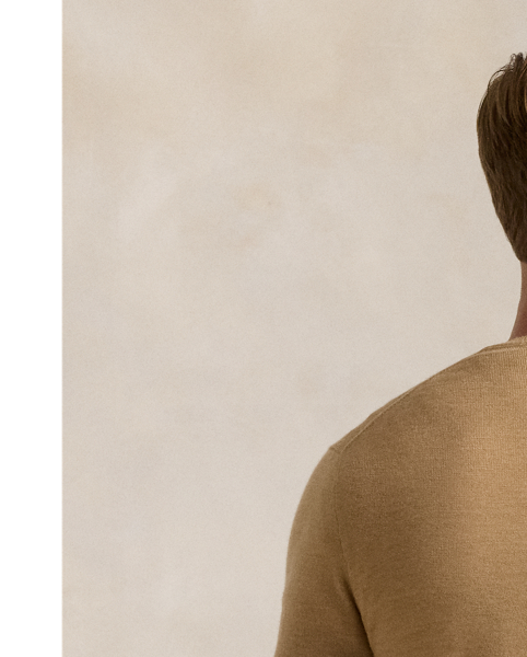 Finished with our signature embroidered Pony, this lightweight jumper is finely knit with wool yarn from Italy that is Machine washable and worsted for a smooth texture.