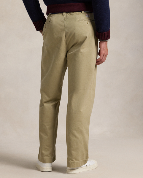 These trousers combine our iconic Big Fit from the ’90s with cotton chino cloth and an archival logo label.