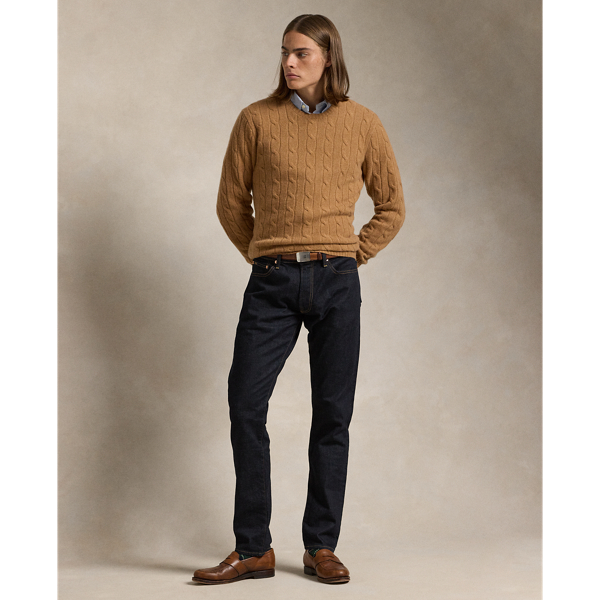 The slim-leg Sullivan features a regular rise and a trim fit through the seat, thigh and knee. Embroidered with our signature Pony, this lightweight pair is lightly washed to maintain the look of raw denim.