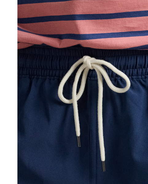 These mesh-lined swimming trunks are woven with extra stretch and feature our signature embroidered Pony.
