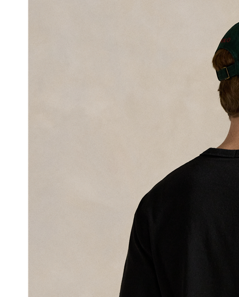 Along with our signature Pony, this cotton T-shirt features our logo intricately embroidered on the chest.