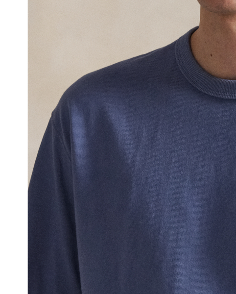 Along with our signature Pony, this cotton T-shirt features our logo intricately embroidered on the back.