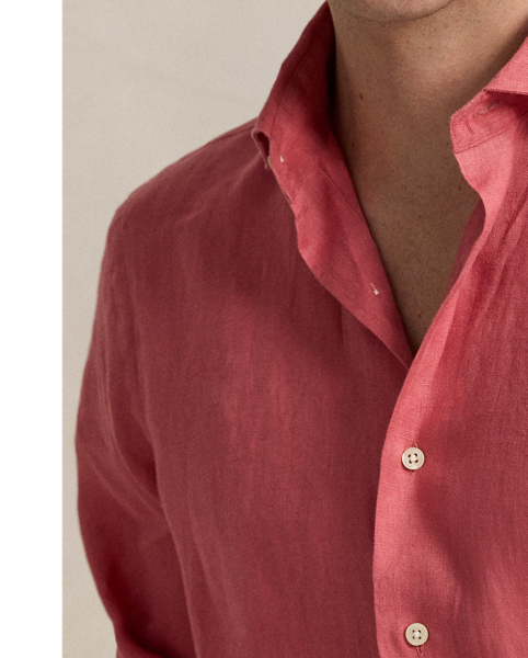Lightweight, breathable linen makes this shirt perfectly suited to warm-weather days.