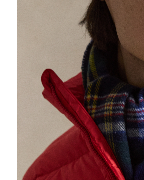 This jacket is crafted from a matte water-repellent fabric and insulated with 650-fill-power down. It also packs into its own pocket for on-the-go convenience.