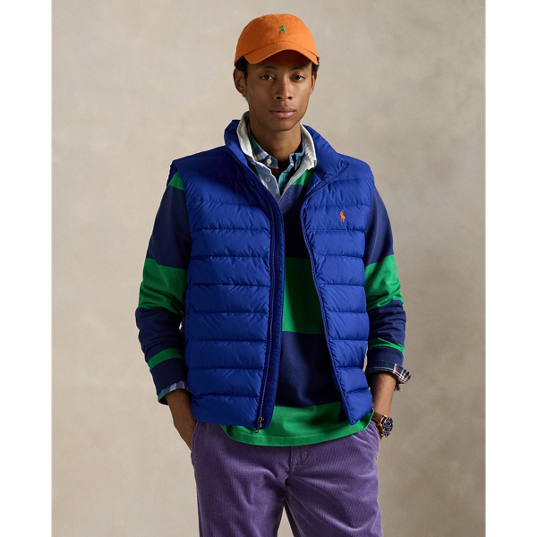 This gilet is crafted from a matte water-repellent fabric and insulated with 650-fill-power down. It also packs into its own pocket for on-the-go convenience.