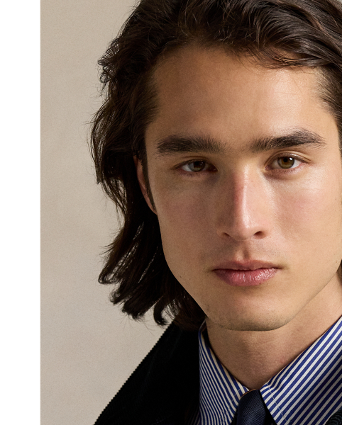 This coat will keep you warm in style thanks to fine-wale cotton corduroy coupled with down-alternative fill. Our signature embroidered Pony on the chest further enhances its iconic Polo flair.