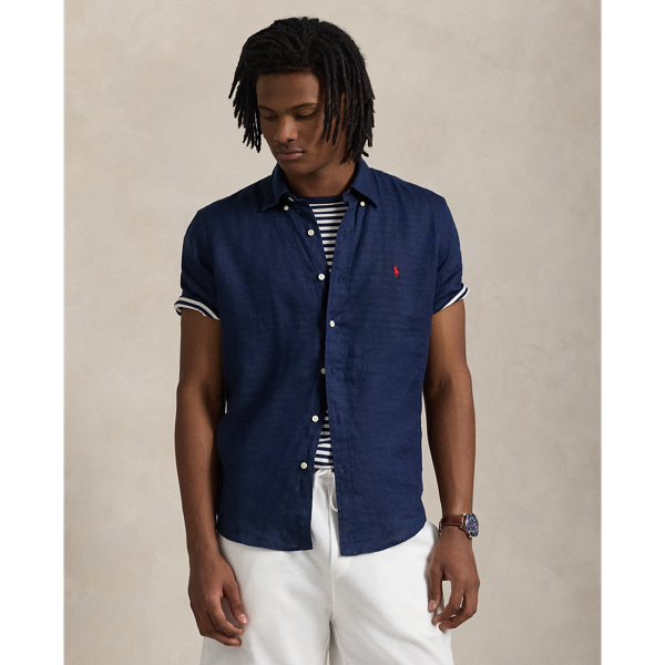 This short-sleeve shirt is made from ultra-lightweight linen and embroidered with our signature Pony on the chest.
