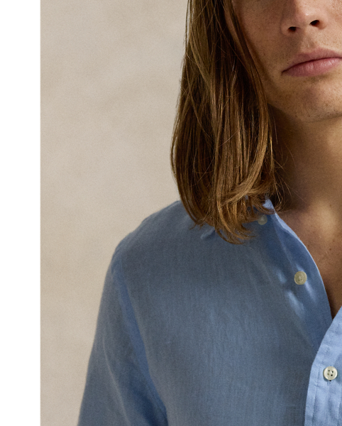 This short-sleeve shirt is made from ultra-lightweight linen and embroidered with our signature Pony on the chest.