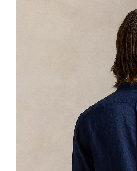 Ultralightweight, breathable linen makes this shirt perfectly suited for warm-weather days.