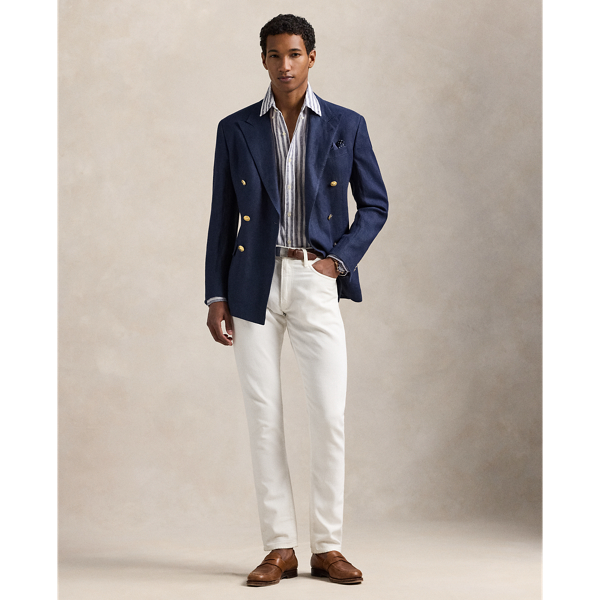 Ultralightweight, breathable linen makes this striped shirt perfectly suited for warm-weather days.