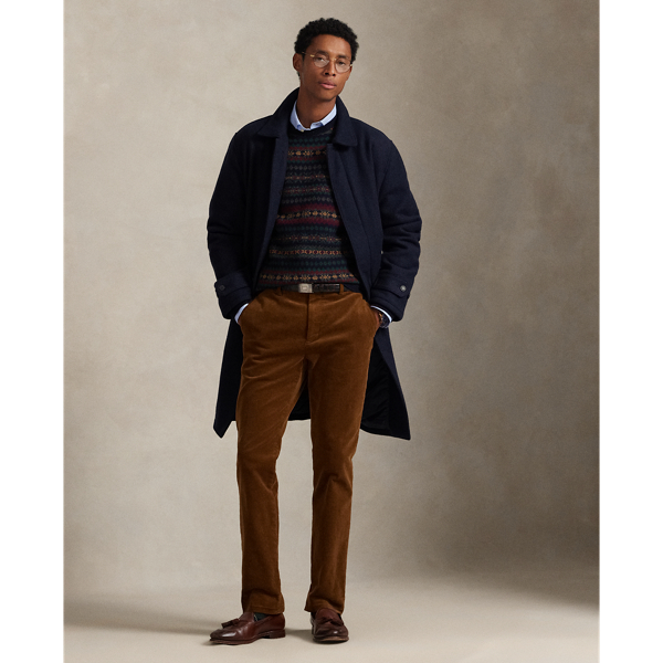 This walking coat is expertly crafted with an Italian wool twill fabric that was specially woven for Polo Ralph Lauren Lauren. Perfect for chilly days, it is developed with quilted lining at the upper body and insulated with down-alternative fill.
